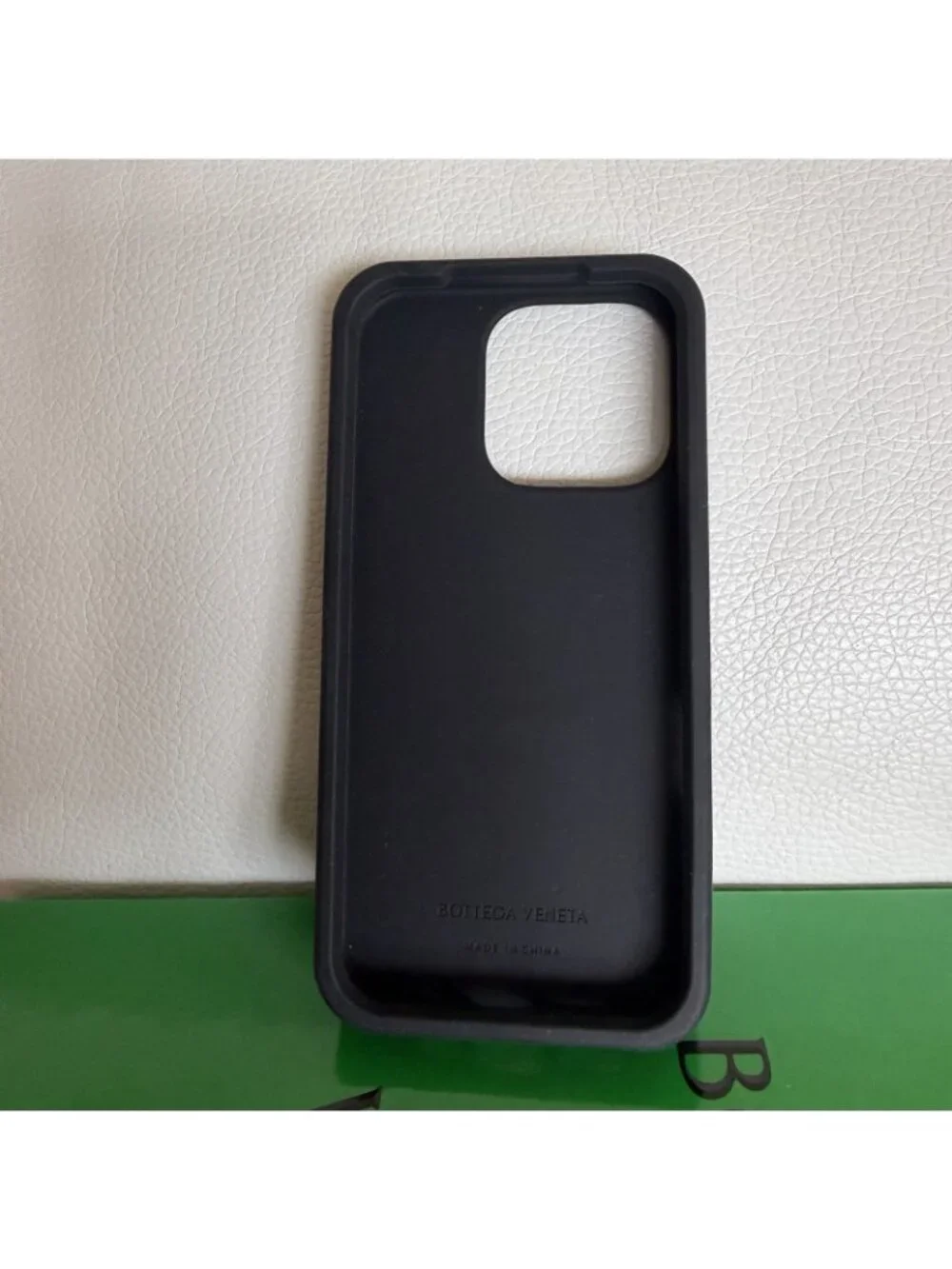 NEW BOTTEGA Veneta iPhone 16 Pro Case Black Rubber